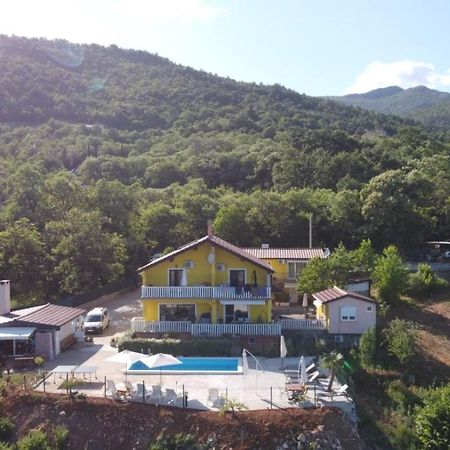 Apartments Nika With Swimming Pool And Beautiful Sea View Dobreć Dış mekan fotoğraf