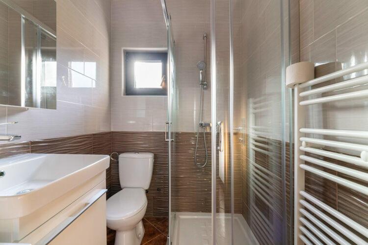 Apartments Nika With Swimming Pool And Beautiful Sea View Dobreć Dış mekan fotoğraf