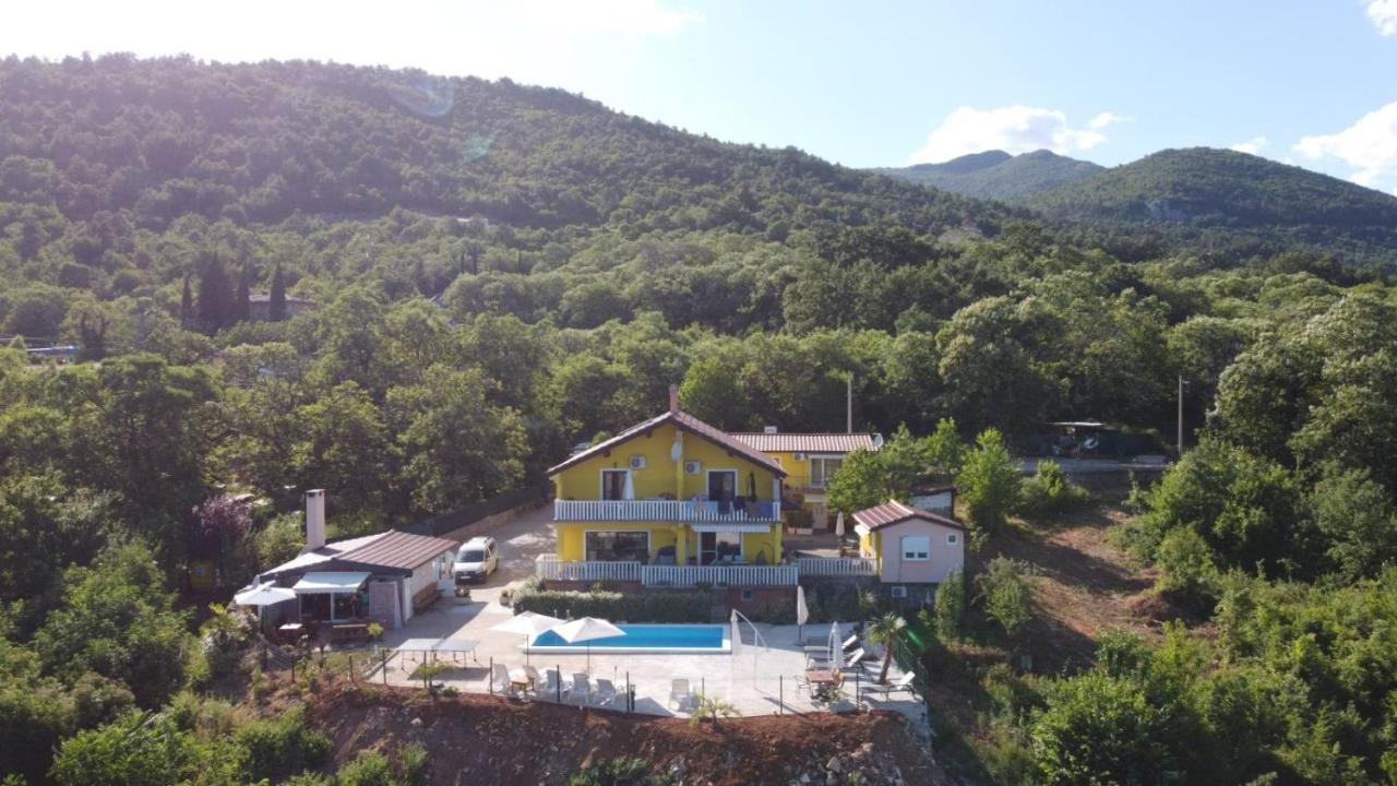 Apartments Nika With Swimming Pool And Beautiful Sea View Dobreć Dış mekan fotoğraf